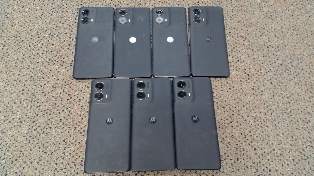 Lot of 7 Non-Working Motorola Moto Edge XT2405 2024 Cell Phones for Parts
