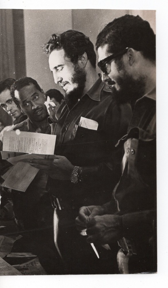 1959-60 Original Photo CUBA ~ Fidel & Raul Castro, Juan Bosque & Ramiro Menendez