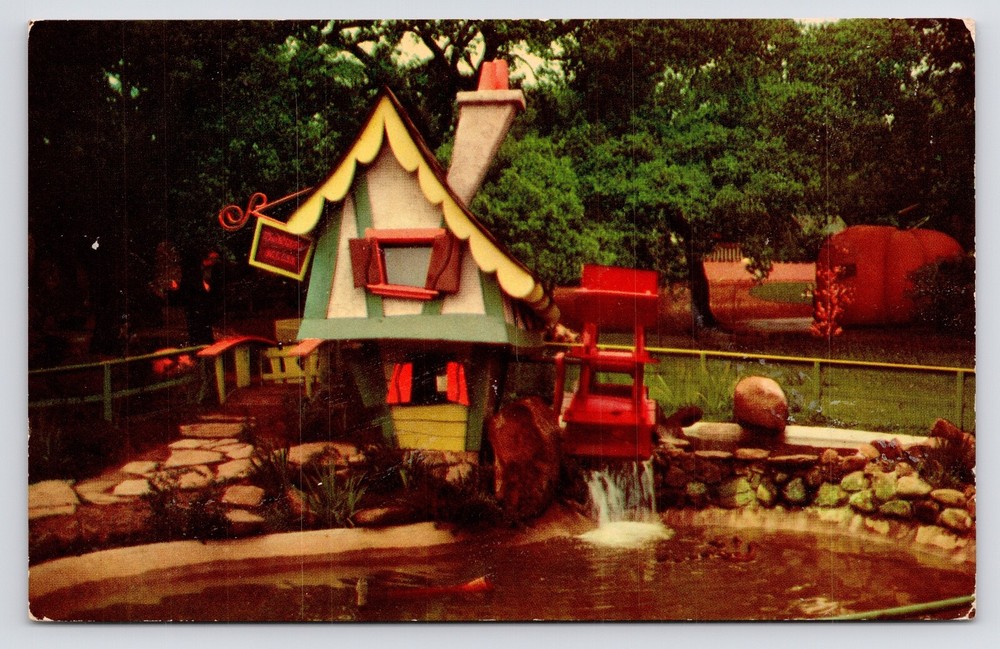 Children's Fairyland Theme Park MERRY MILLER Oakland California CA 1950 Postcard
