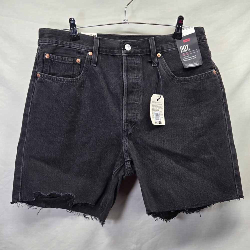 NWT! Levi's 501 High-Rise Distressed Jean Black Denim Shorts Women's Size 31