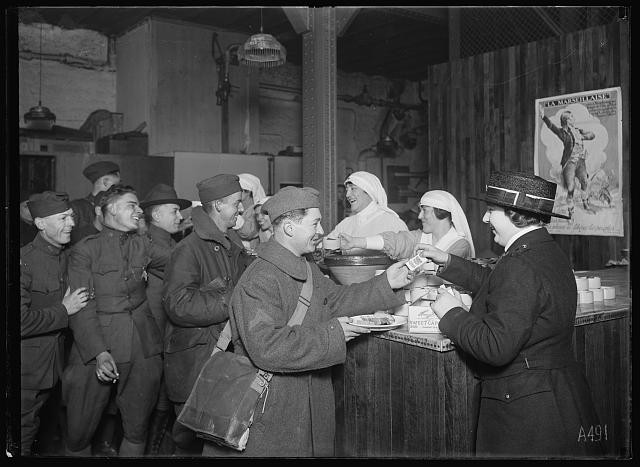 Photo:Paris France 1919 American Red Cross Canteen Gare St Lazare Soldiers