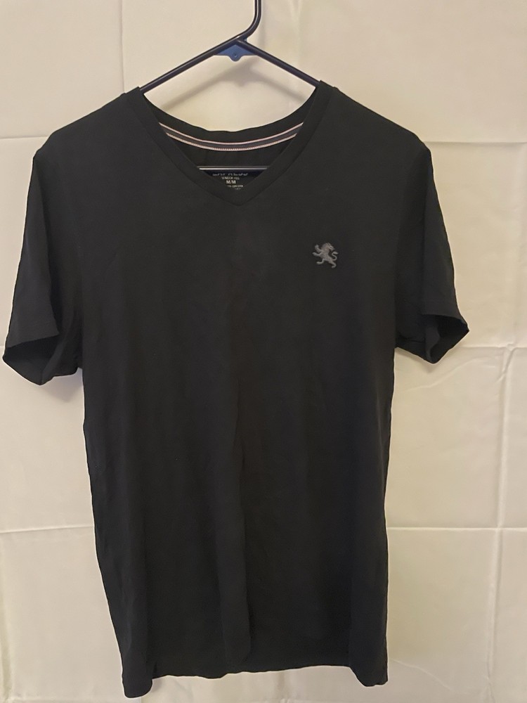 Express Men’s Black V-Neck T-Shirt – Size M