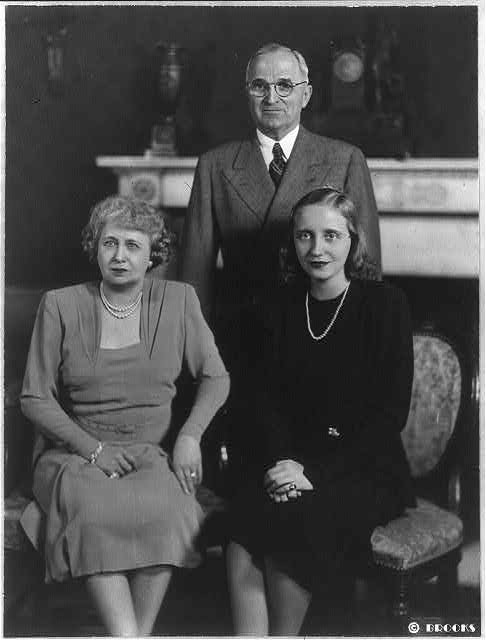 Photo:President Harry S Truman,Bess Wallace,Daughter Margaret,c1946