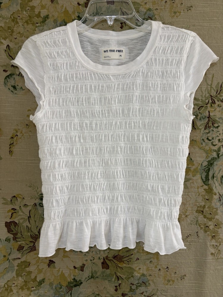 Free People We The Free White Smocked Top Shirt Short Sleeve Medium EUC