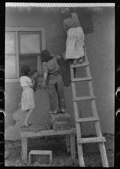 Photo:Chamisal New Mexico 1940 Plastering Adobe House Workers Ladder
