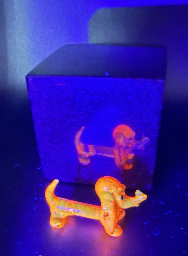 Rare Vintage Uranium Vaseline UV Reactive Miniature Pink Art Glass Dachshund