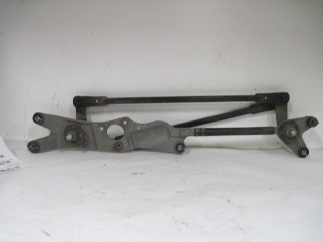 Used Windshield Wiper Linkage fits: 2004 Kia Amanti  Grade B