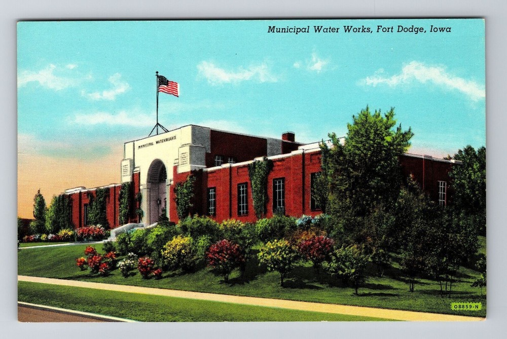 Fort Lodge IA-Iowa, Municipal Water Works, Building, Vintage Postcard