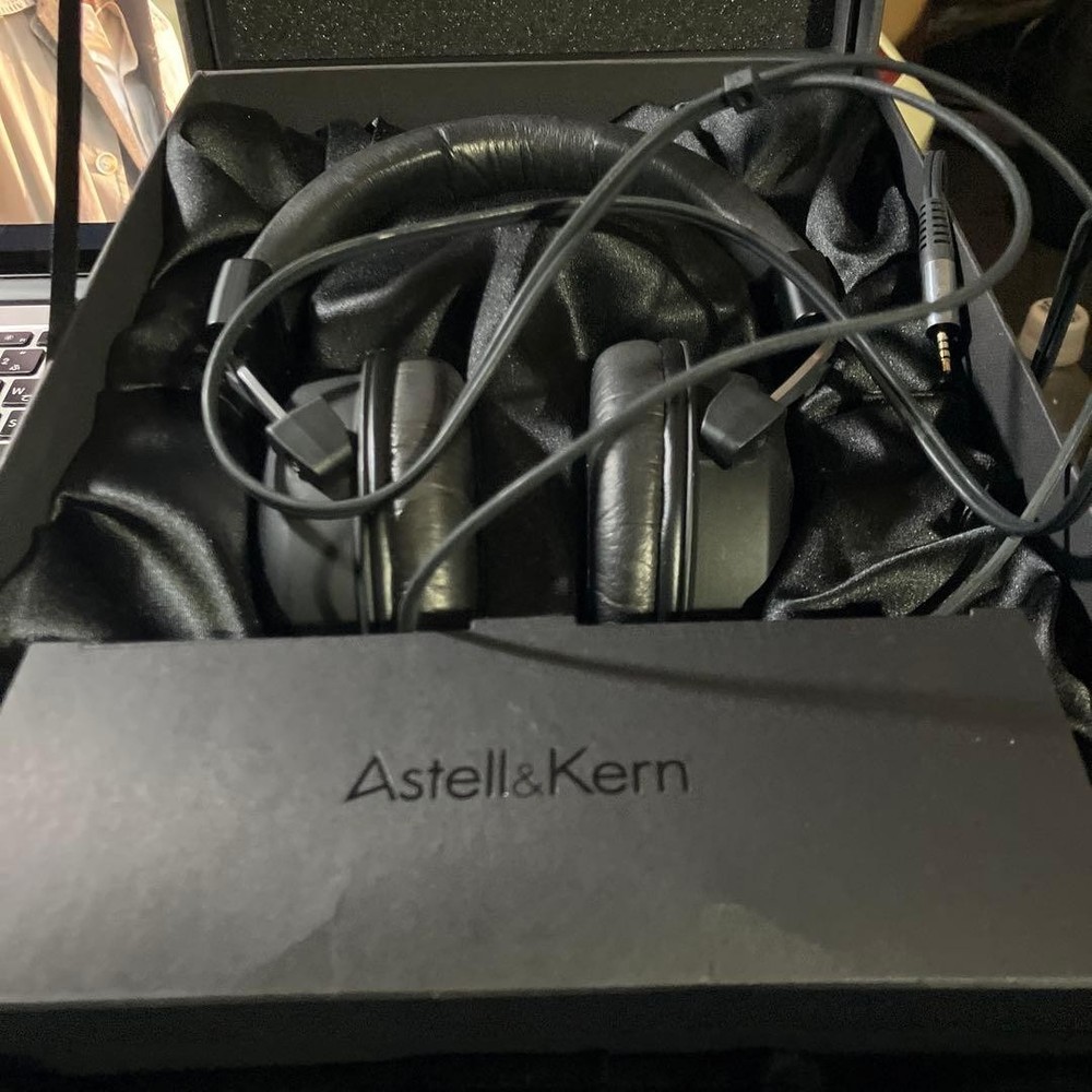 Astell&Kern AK T5p Over-Ear Closed Headphones Beyerdynamic Collaboration used