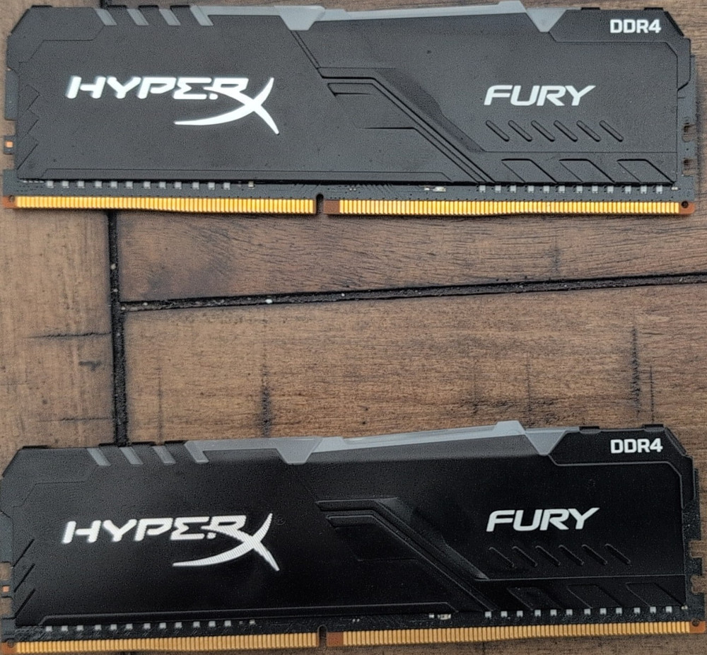 Kingston HyperX Fury 16GB (2x8GB) DDR4 3733 DIMM RAM HP M27304-001