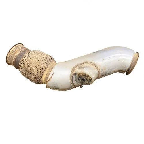 Used Decomposition Tube Exhaust Pipe fits John Deere 8245R 8270R 8295R RE561385