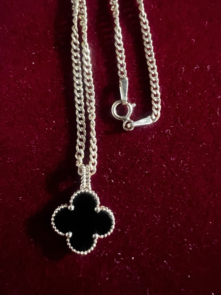 18K Solid Gold Custom Black Clover Pendant - 12mm Stone