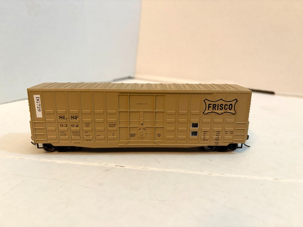 Roundhouse HO Scale Frisco SLSF 9302 Waffle Side 50' Boxcar DG729