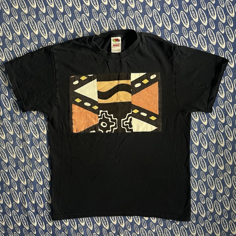 Vintage Y2K 2000s Tribal Aztec Embroidered T Shirt Black Mens Medium