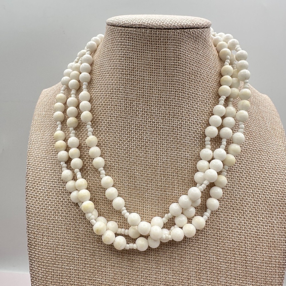 Vintage Y2K White Multi Strand Beaded Necklace Statement Women's Classic Jewelry