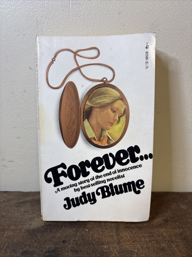Forever By Judy Blume Paperback - 5th Print 1976