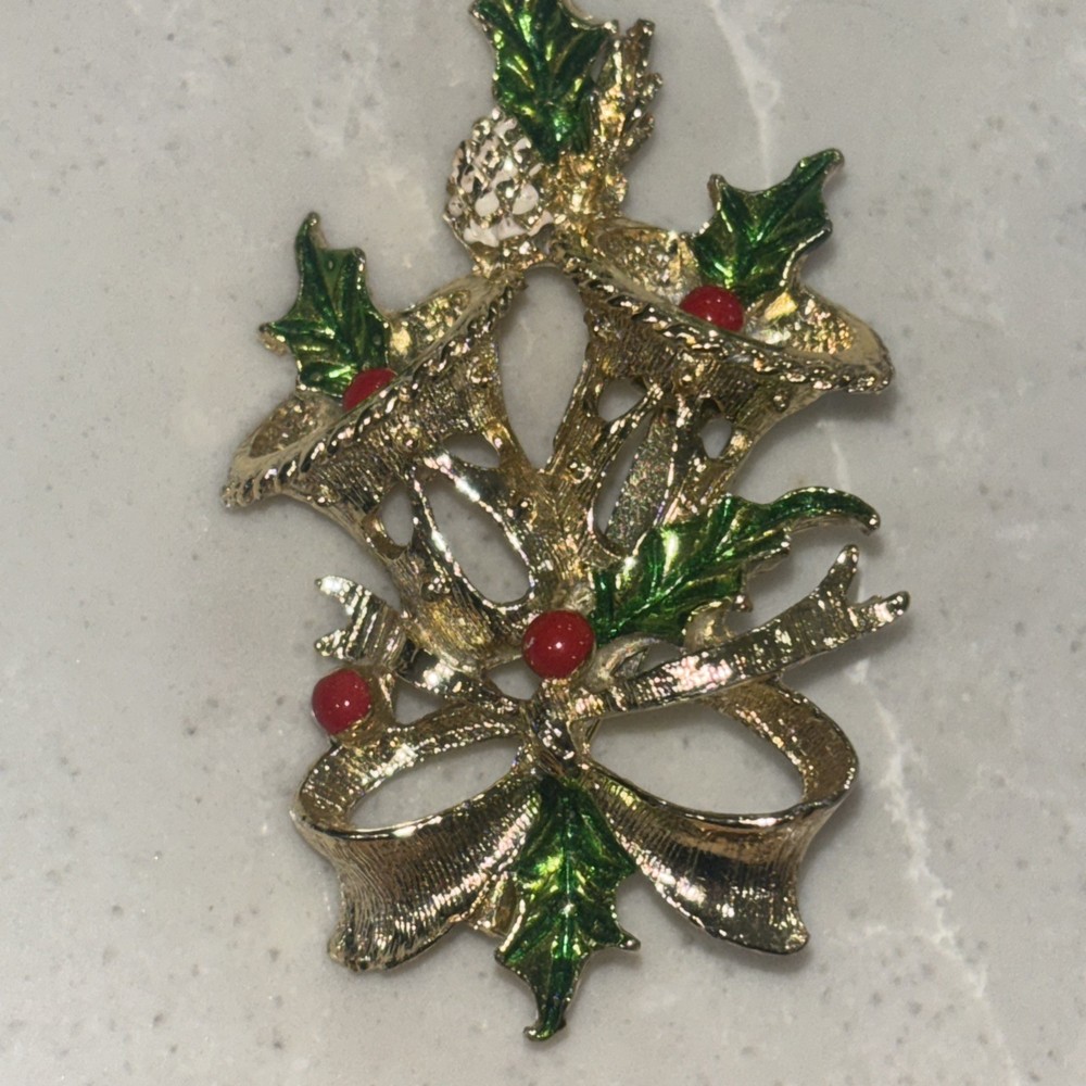 Vintage Gerry's Christmas Bells and Holly Brooch Gold Tone Pin
