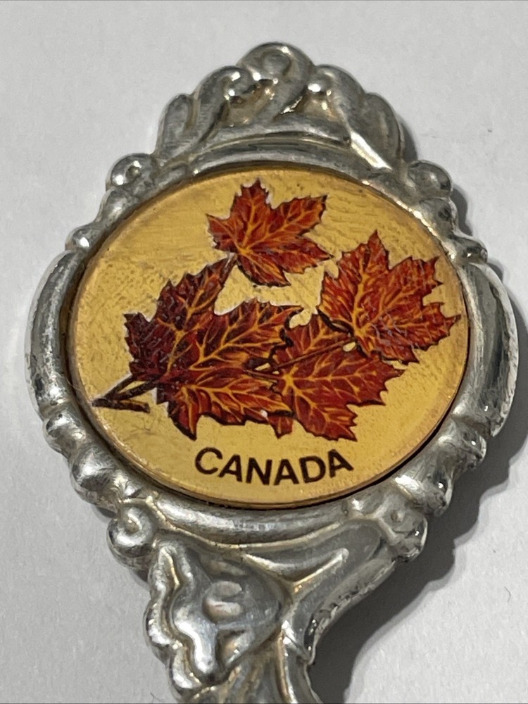 Canada Vintage Souvenir Spoon Collectible