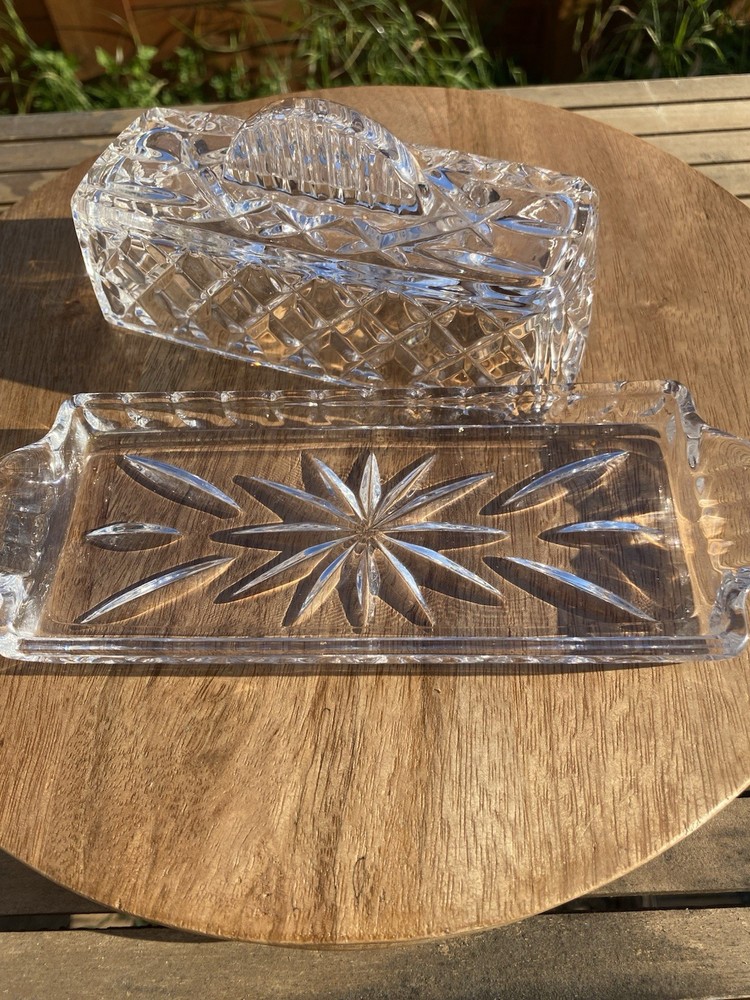 Clear Glass Rectangular Covered Butter Dish with Lid, Shiny Finish