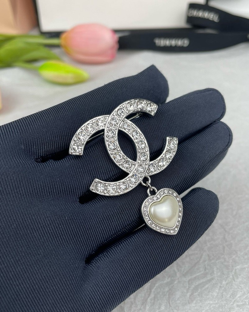 Metal enamel pearl women's brooch birthday gift (23 styles) flower