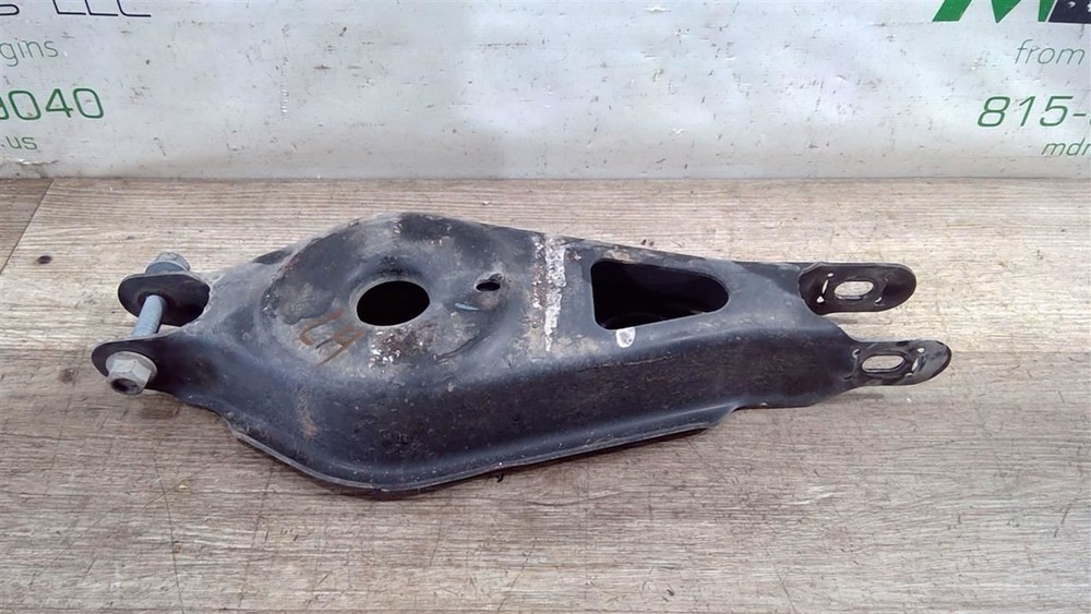 2017-2026 CHRYSLER PACIFICA REAR LEFT DRIVER SIDE CONTROL ARM OEM 68218021AA