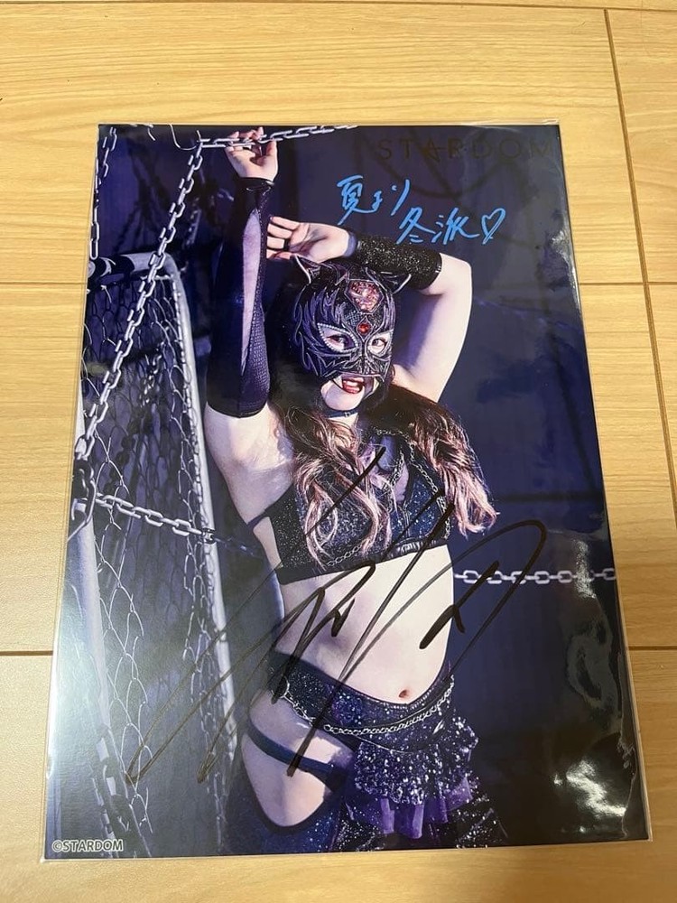 Stardom SLK Autographed Portrait Signed Photo Wrestling Sports Memorabilia