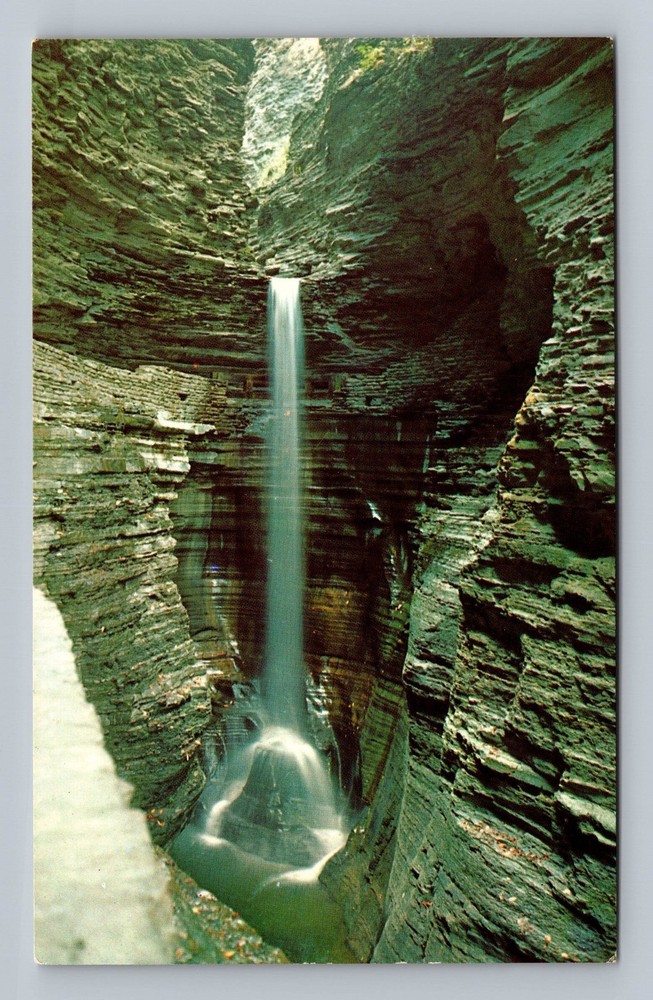 Watkins Glen NY-New York The Spectacular Cavern Cascade Vintage Postcard