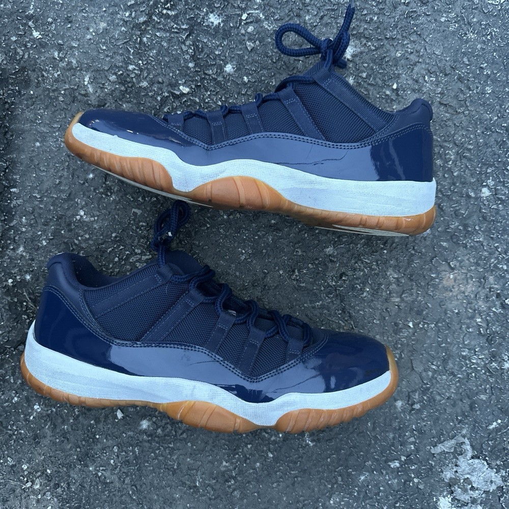 Air Jordan 11 Retro Low 'Navy Gum' Men’s Size 11