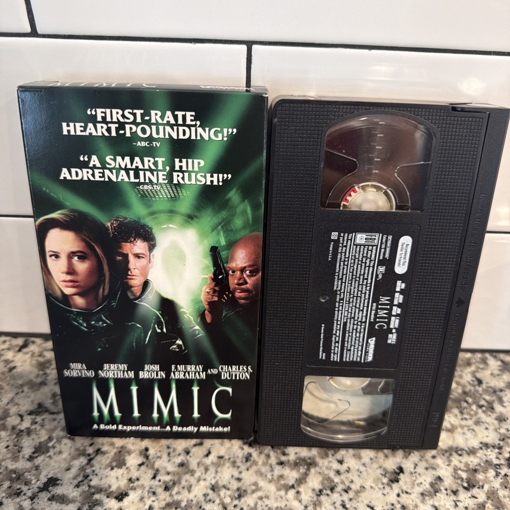 Mimic VHS 1997 Sci-Fi Horror Thriller Dimension Films Original Release