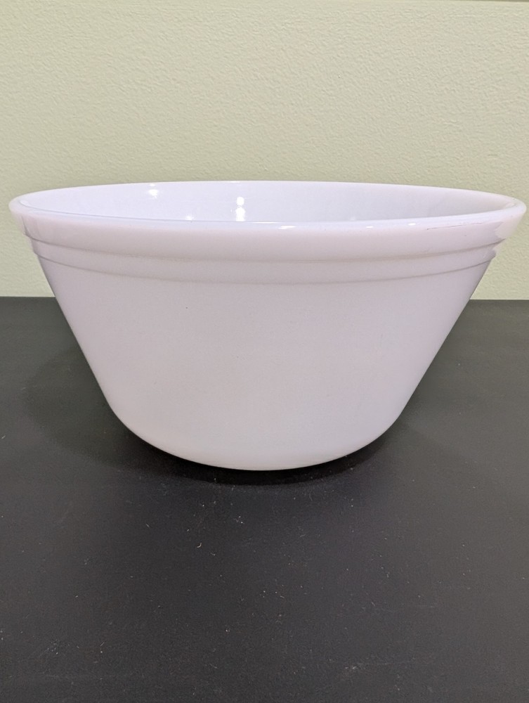 Vintage Federal White Milk Glass Oven Ware Double Band F Shield 9” MIXING BOWL