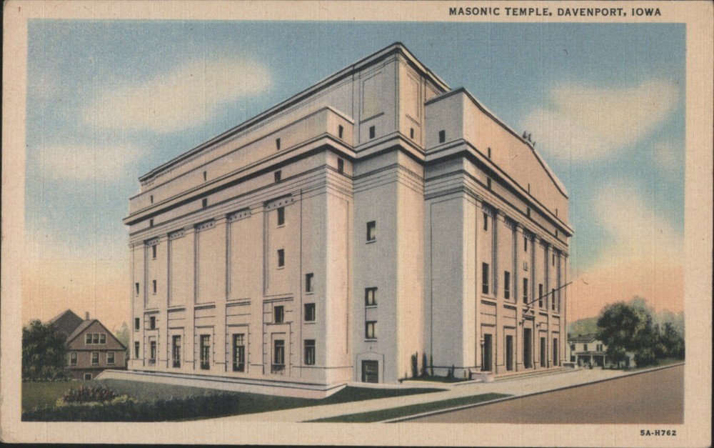 Davenport, Iowa IA Masonic Temple Teich Original Vintage Postcard
