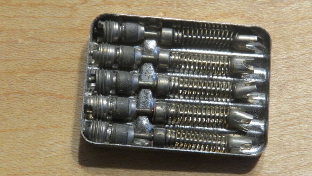 Original 1920’s-30’s Schrader Valve Cores & Metal Box Model T Ford Era, NOS