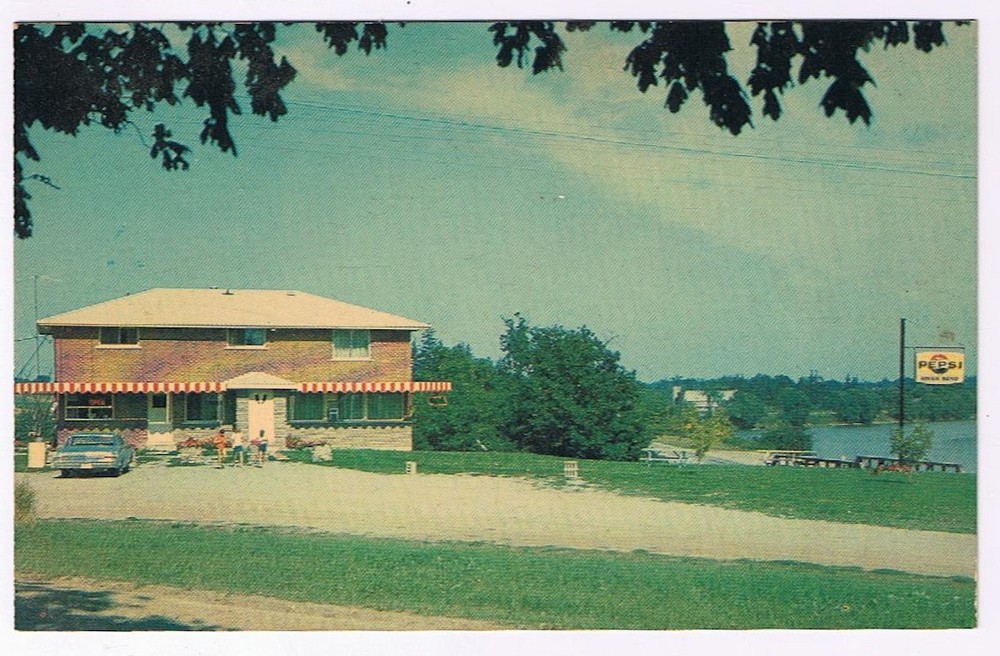 Postcard River Bend Restaurant Caledonia Brantford Ontario