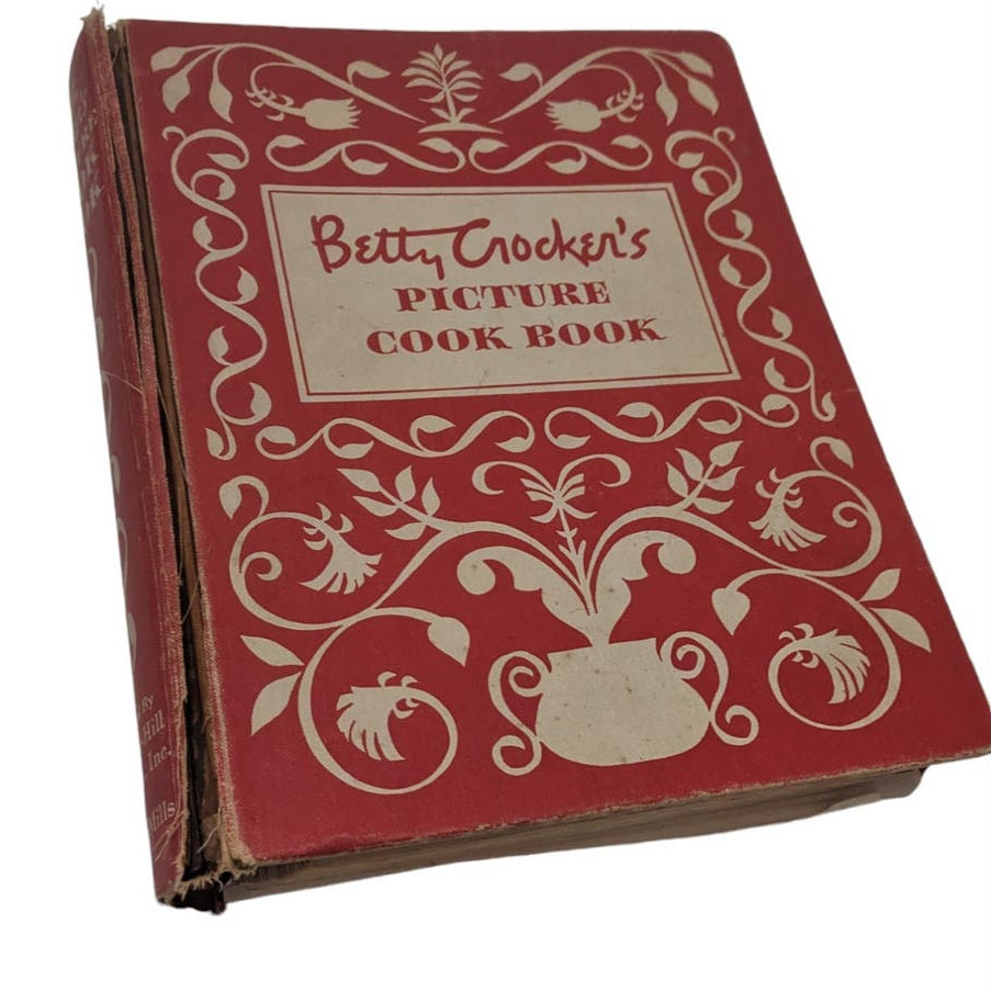 Betty Crocker Picture Cookbook Antique Vintage 1950 Binder