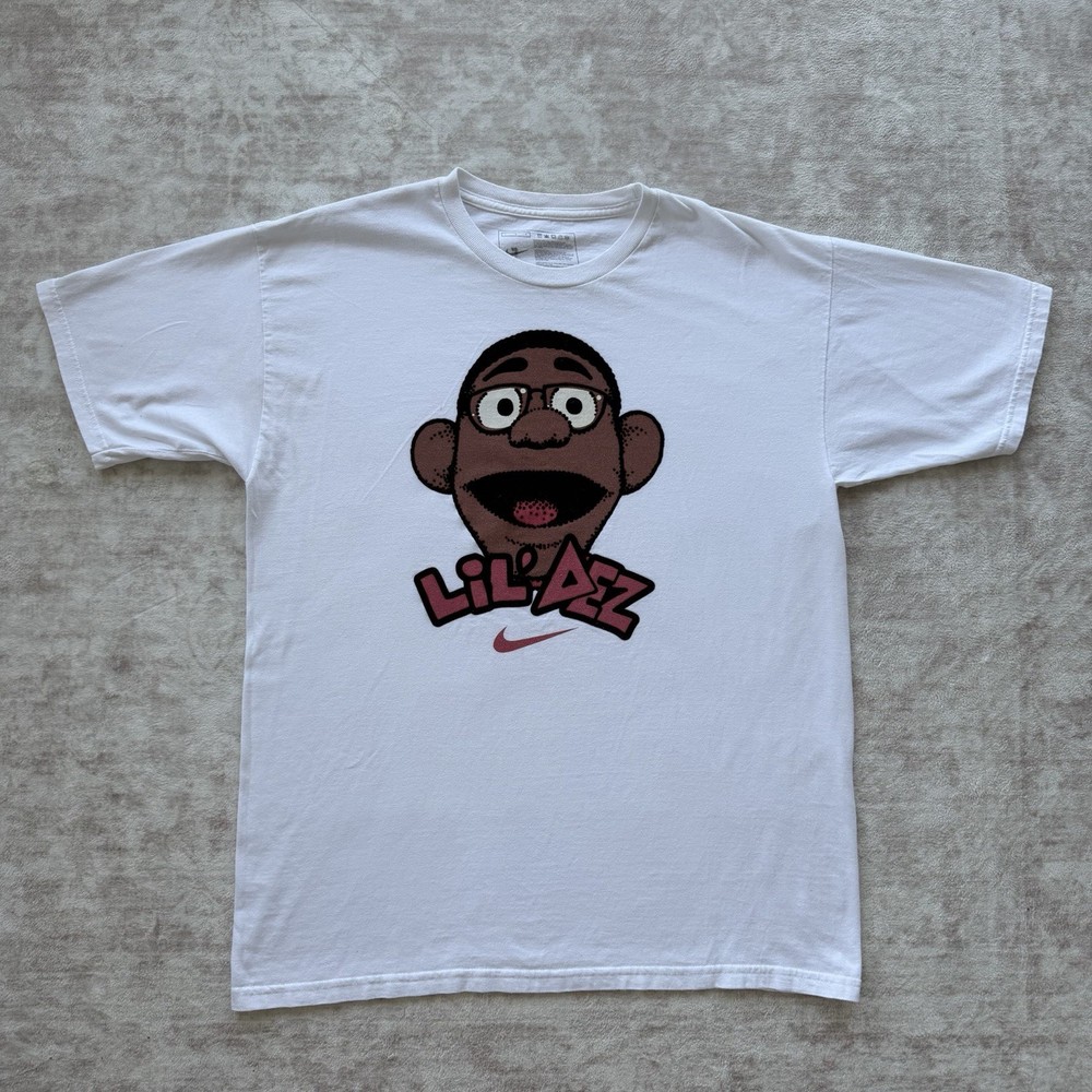 Vintage Nike Lil Dez Kobe Bryant Lebron James Puppet Cartoon T-Shirt Size Large