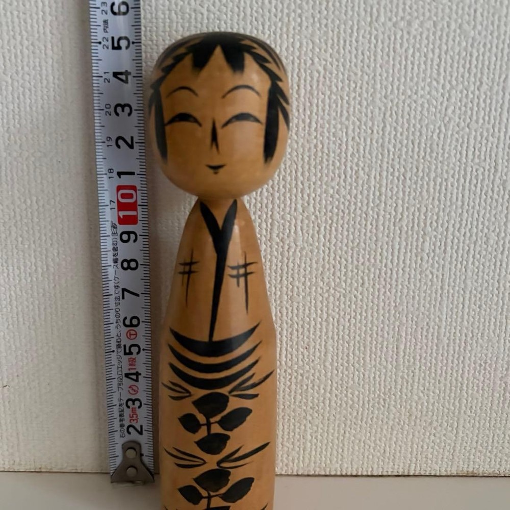 Yoshiaki Sato Traditional Kokeshi Doll Togatta Series Japanese Art Collectible