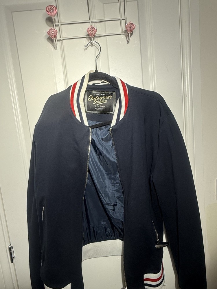 Zara Man Navy Bomber Jacket – Zip-Up Outerwear with Stripe Ribbing