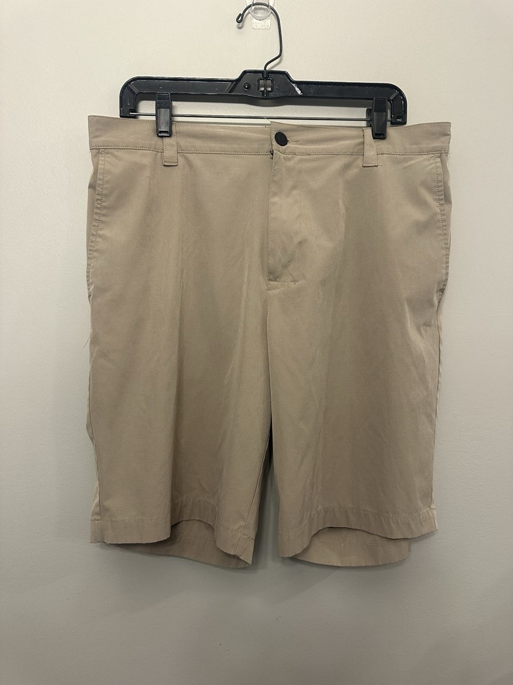 Banana Republic Men’s Tan Performance Shorts Size 36