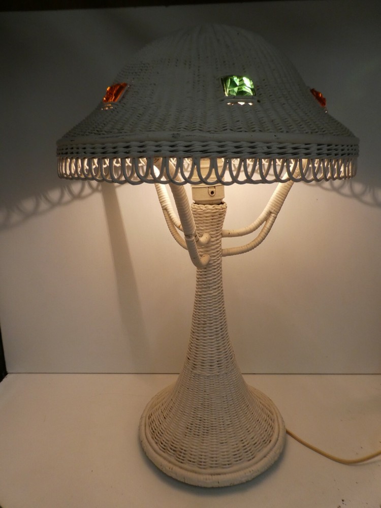 VINTAGE DANISH ROBERT WENGLER 7 AMAGERTORV WOVEN CANE RATTAN WICKER LIGHT LAMP