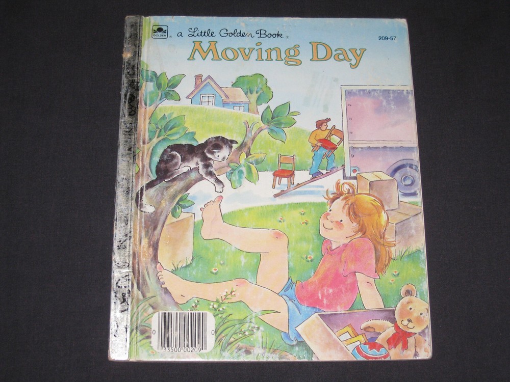 Little Golden Book  Moving Day   Series D