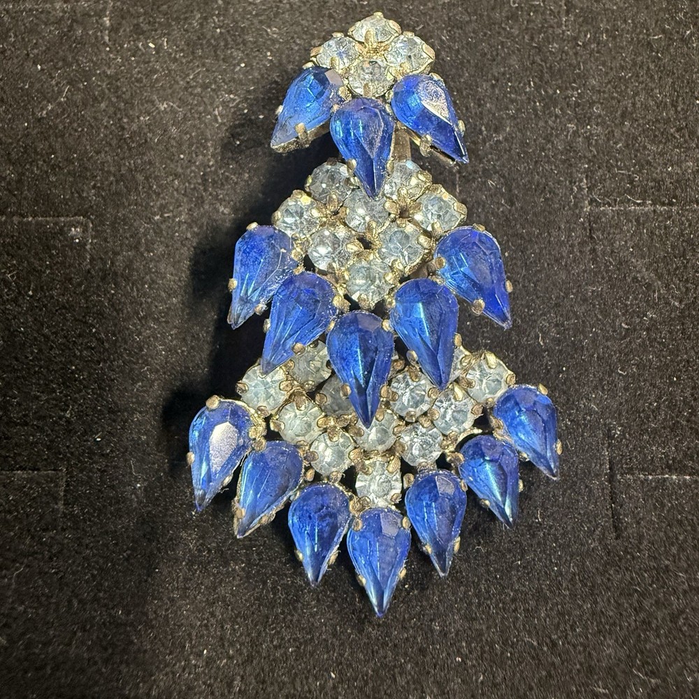 Vintage Blue Rhinestone Christmas Tree Brooch Mid Century Costume Jewelry 2”