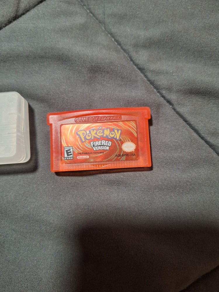 Pokemon: FireRed Version Gameboy Advance,