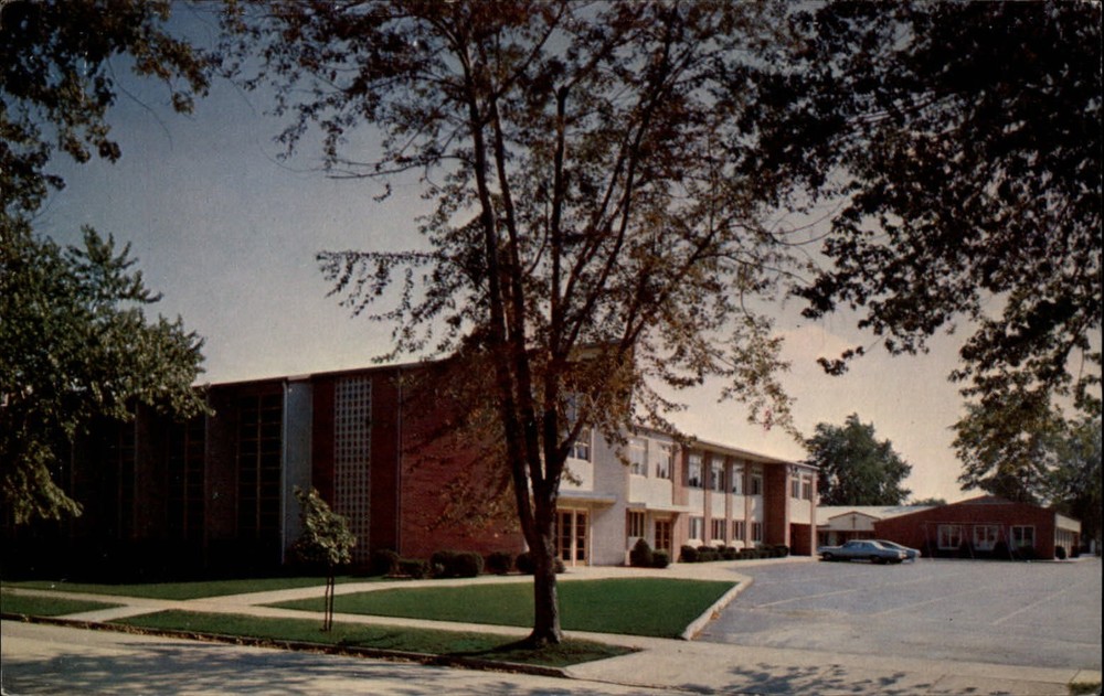 Ohio Cleveland Parma Lutheran Church ALC ~ 1970s vintage postcard sku411