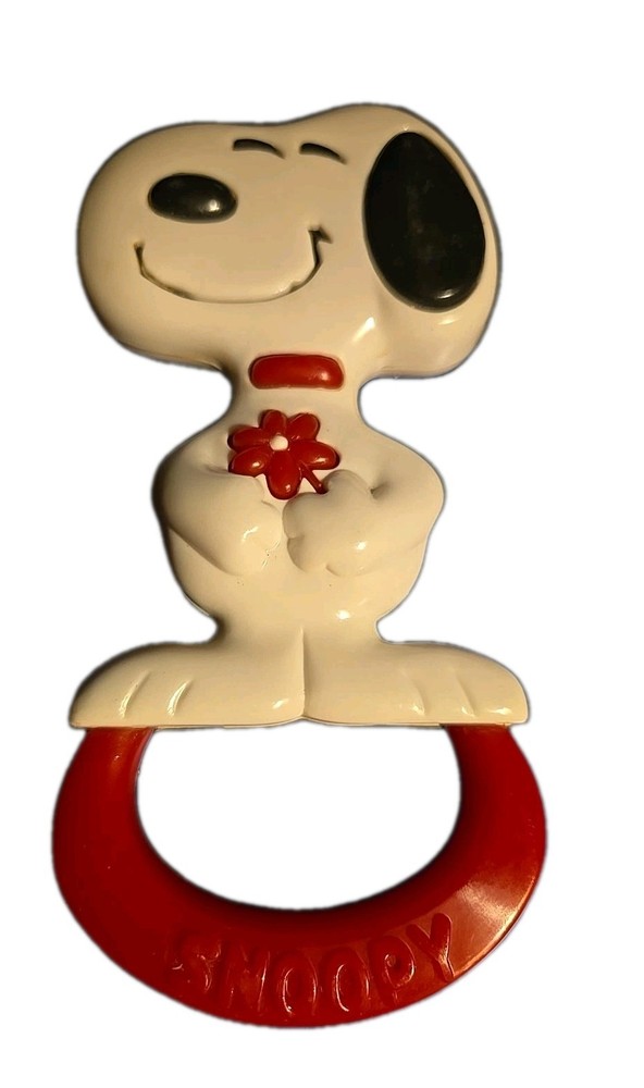Vintage 1966 Peanuts Snoopy Rattle Snoopy Holding Red Daisy Flower