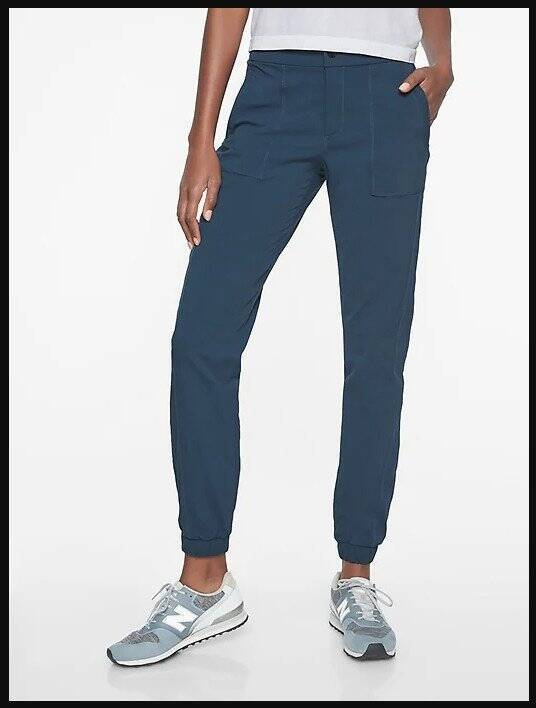 Athleta SZ 2 Blue Ripstop Trekkie Jogger 2.0