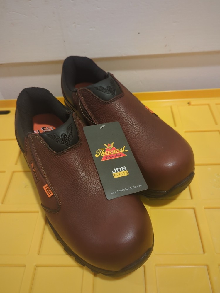 New pair Of Thorogood I-Met Work Shoes. Men's Size 7 Wide