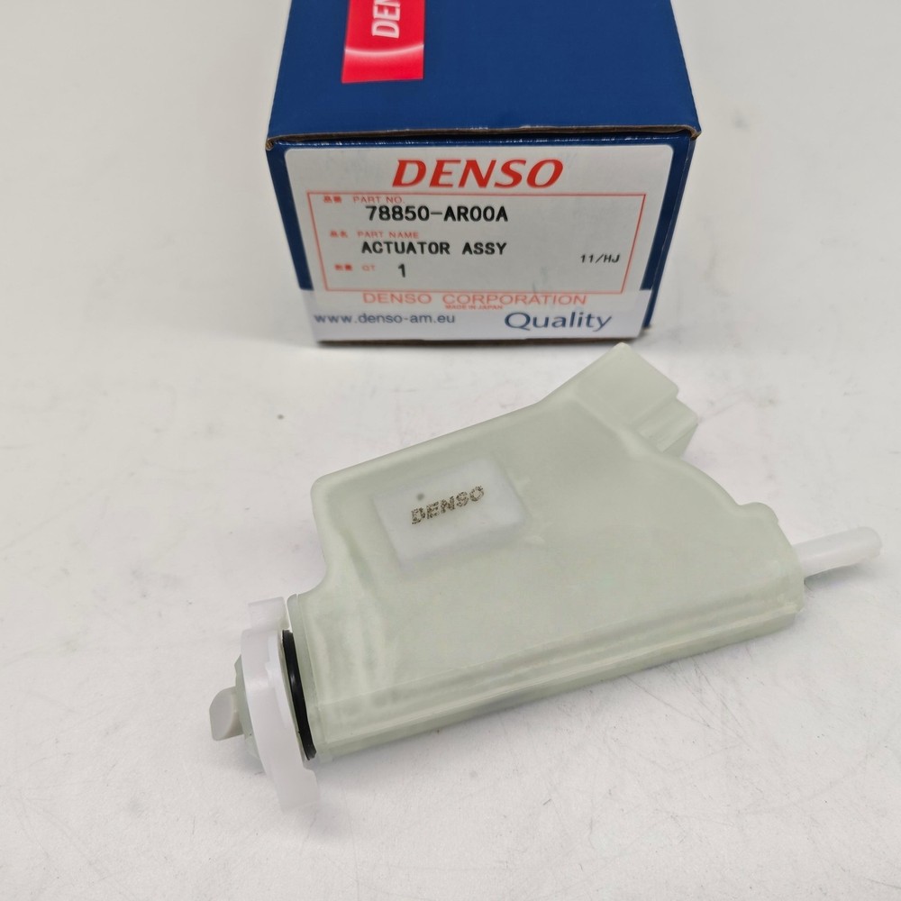 Denso For Nissan Rogue 18-20 White Fuel Filler Door Lock-Actuator  78850-AR00A