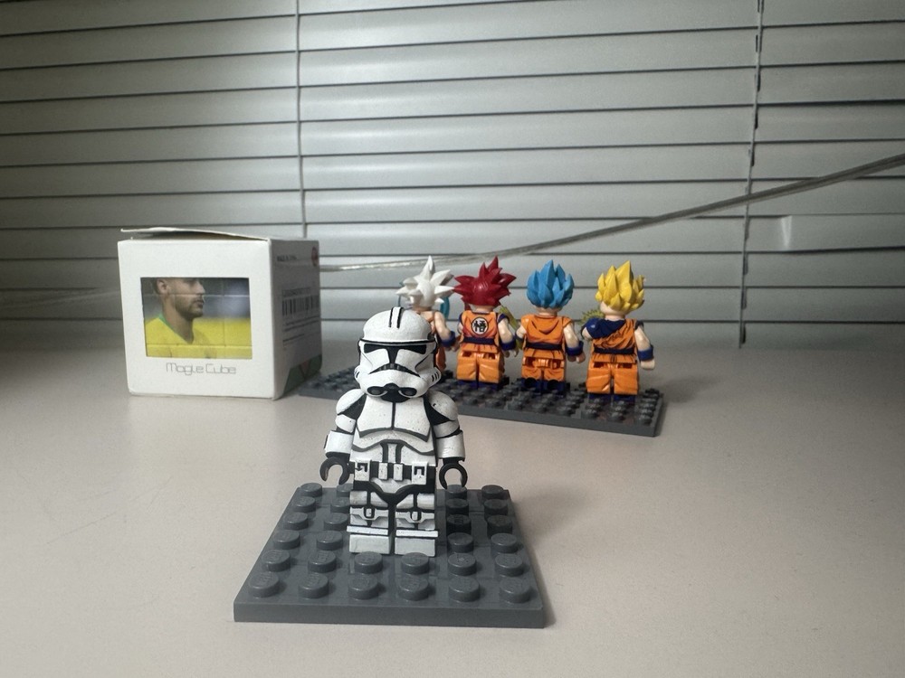 Star Wars LEGO Trooper Building Set with Highly Detailed Design