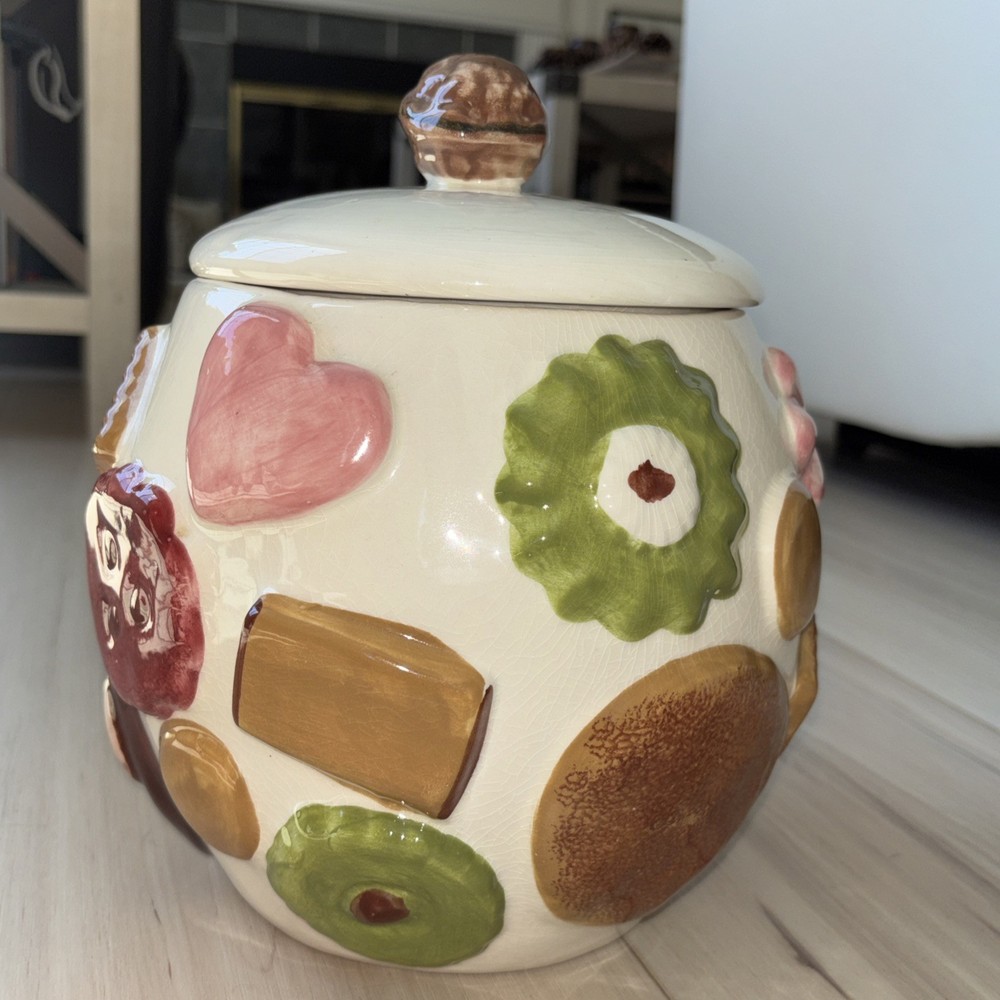 Cookie Jar 1950's cookies  all over Los Angeles Pottery Company No Chips