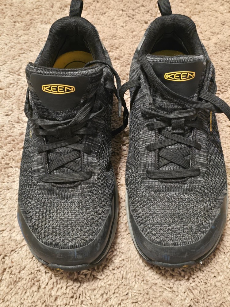 KEEN Utility Sparta Men's Work Shoes Size 8.5 D Black Aluminum Safety Toe EH